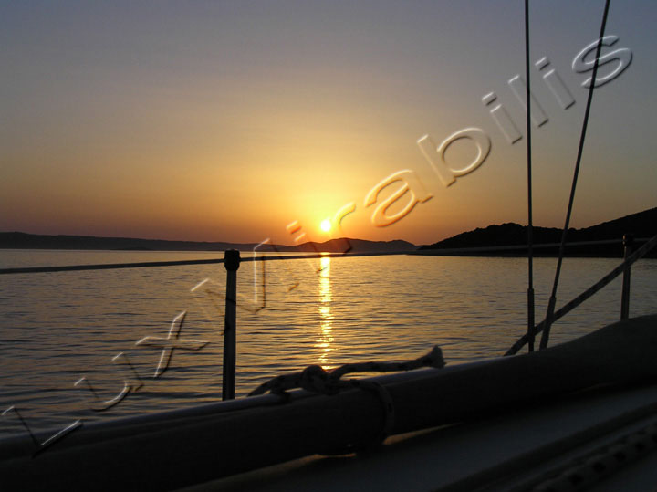 Tramonto vela - Clicca l'immagine per chiudere
